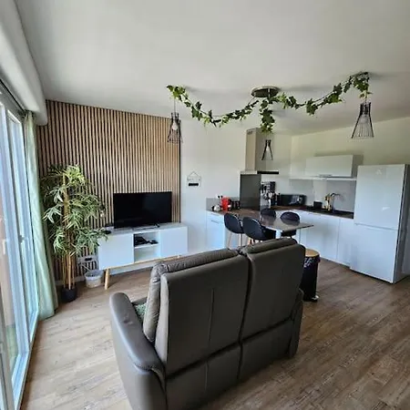Apartment Les Jardins De -parking- 5 Min Centre Pau *